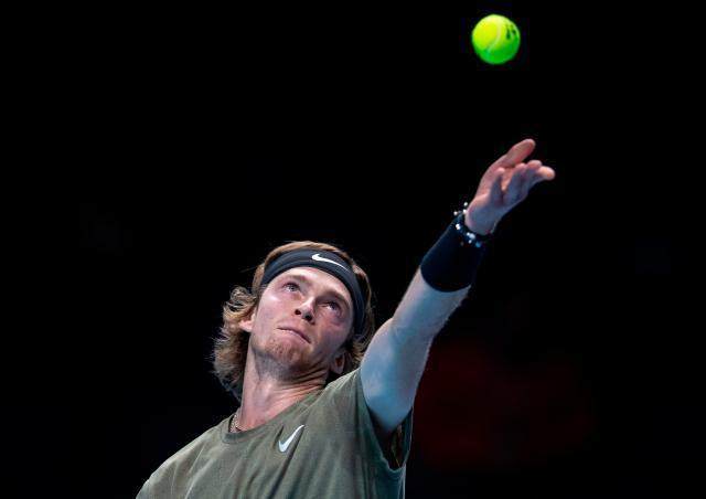 im电竞APP-ATP球星预测新赛季：费德勒退役？新生代抢班夺权？